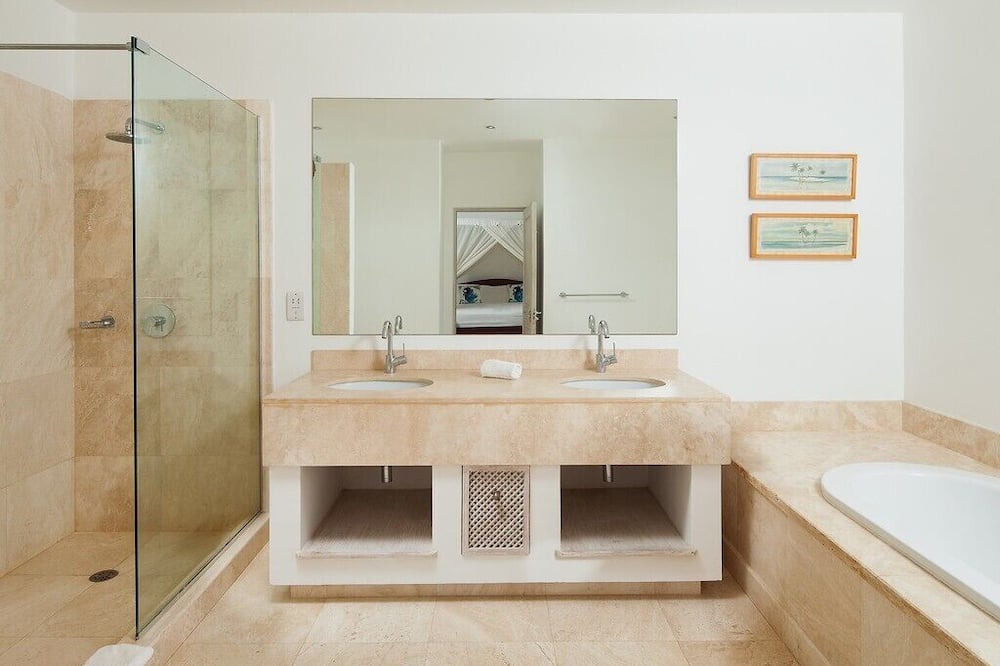 Photo of Bathroom in Mullins