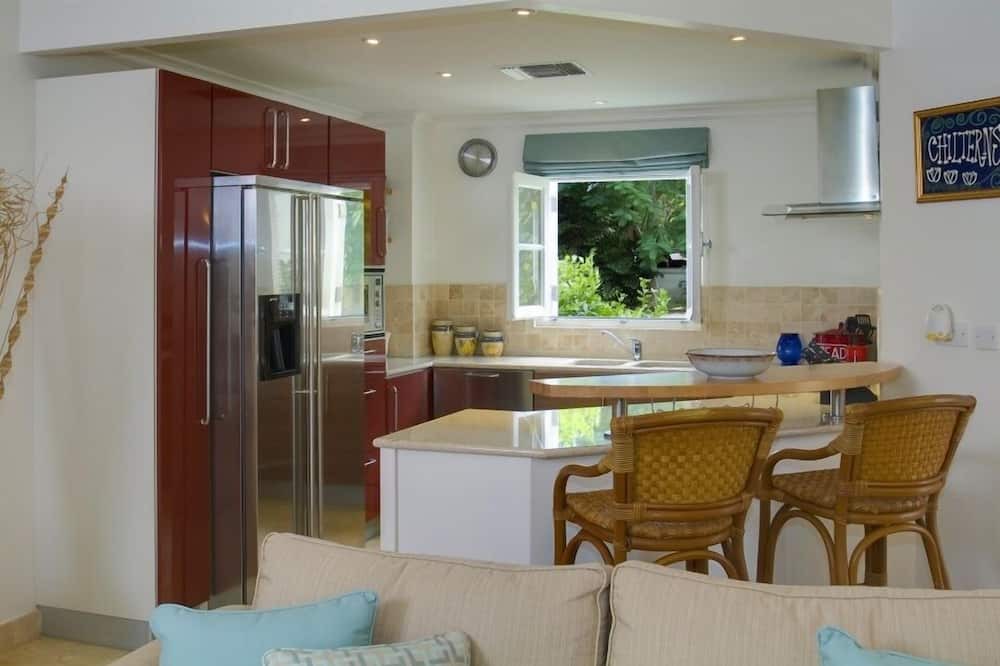 Photo of Kitchen in Speightstown