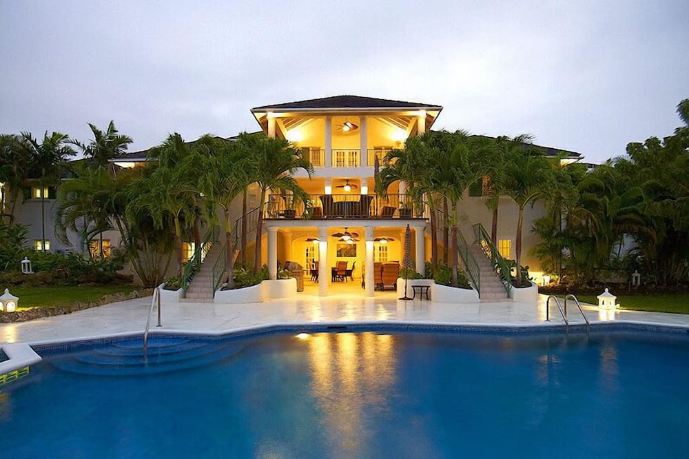 Photo of Outdoor in Sandy Lane