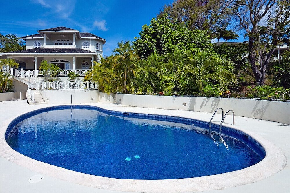 Photo of Outdoor in Sandy Lane