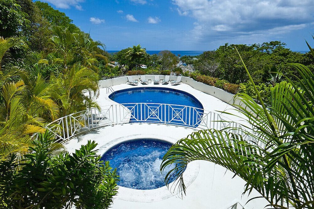 Photo of Outdoor in Sandy Lane