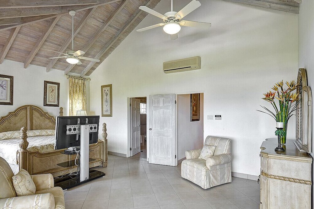 Photo of Livingroom in Sandy Lane