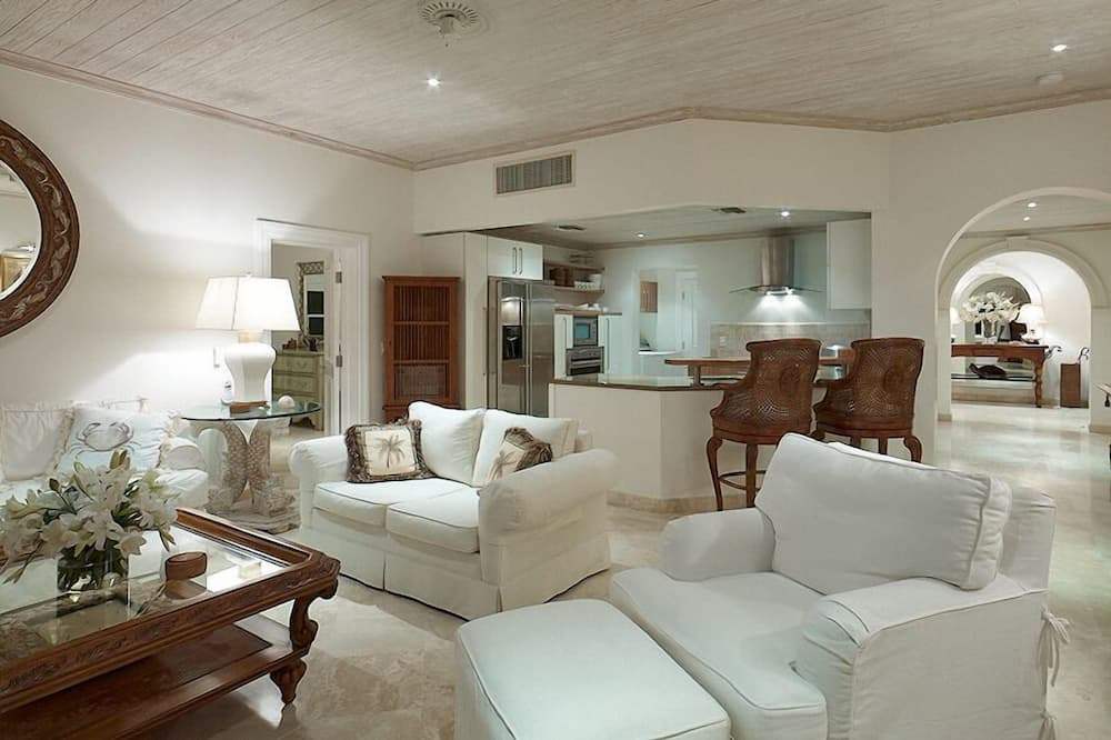 Photo of Livingroom in Saint Peter Parish