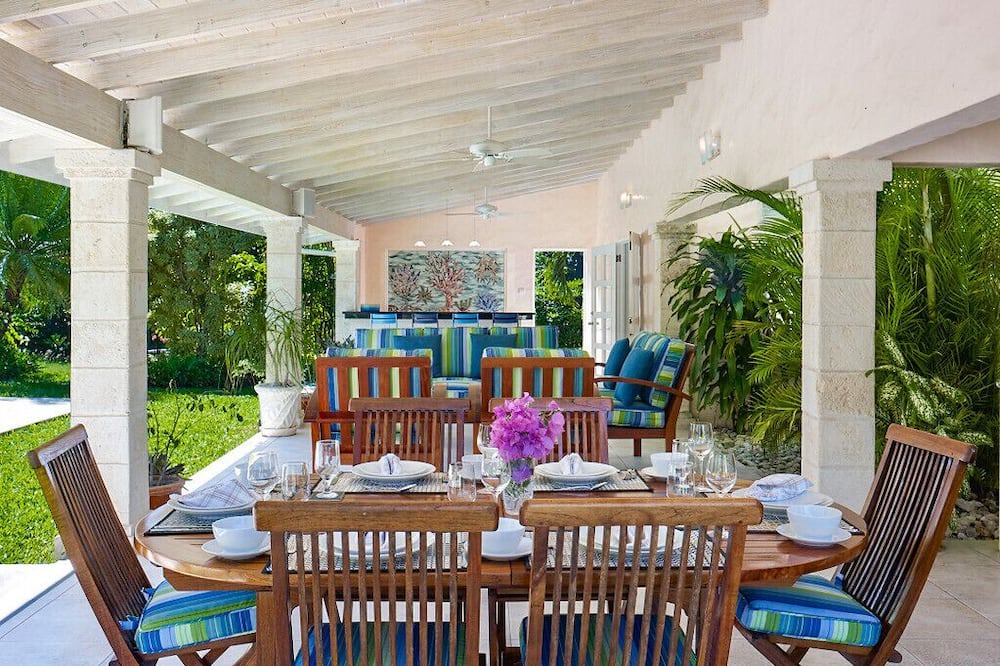 Photo of Patio Balcony in Gibbs Bay