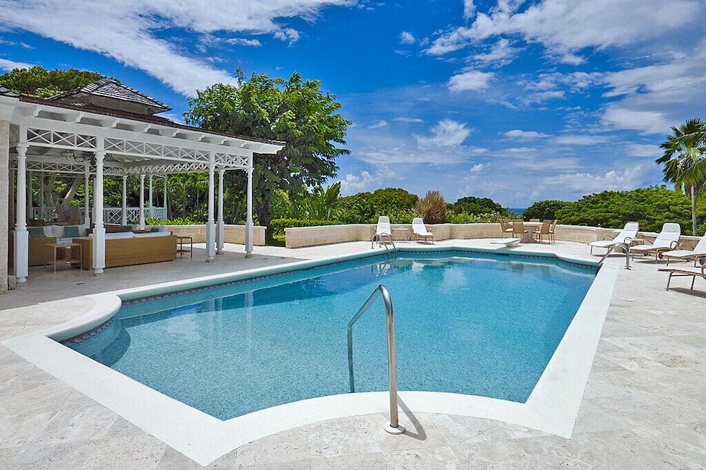 Photo of Outdoor in Sandy Lane