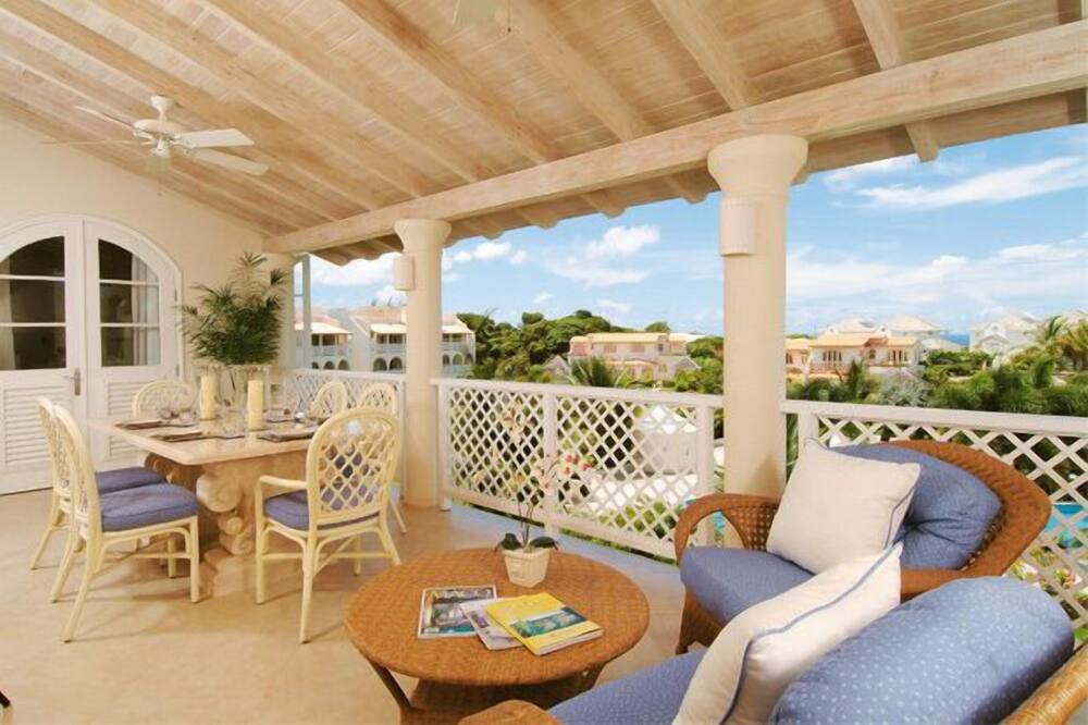 Photo of Patio Balcony in Folkestone