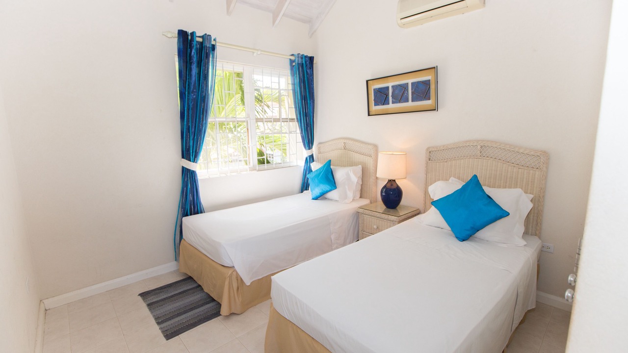 Photo of Bedroom in Enterprise