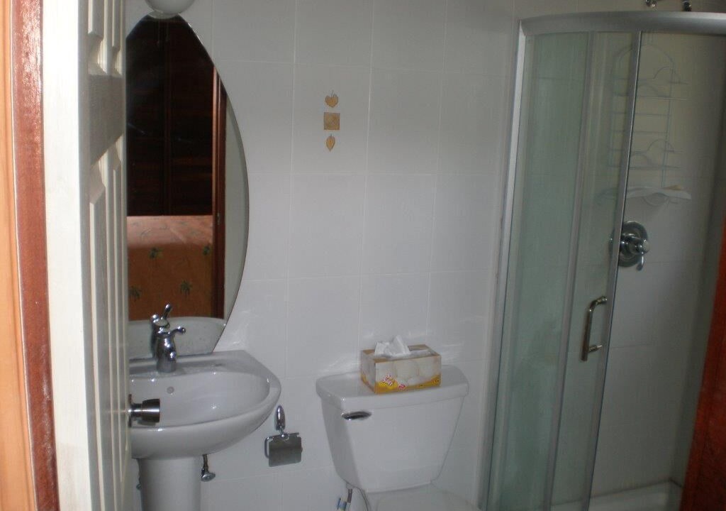 Photo of Bathroom in Surinam