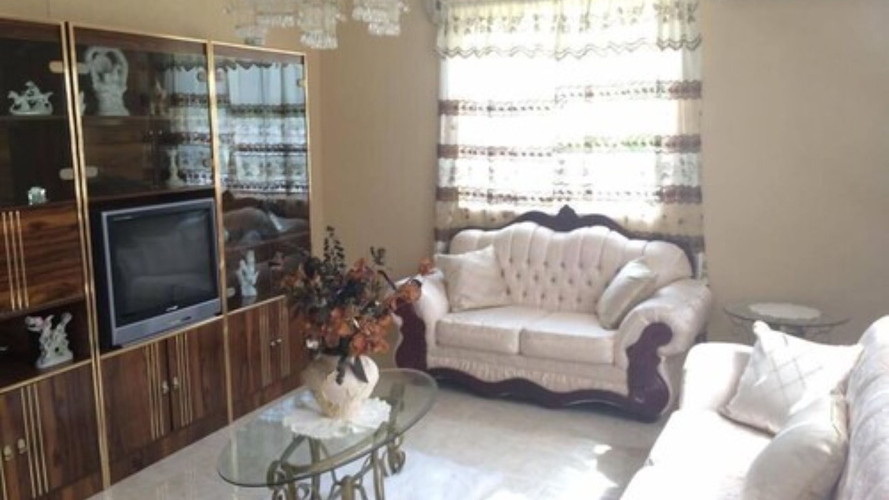 Photo of Livingroom in Fitts Village