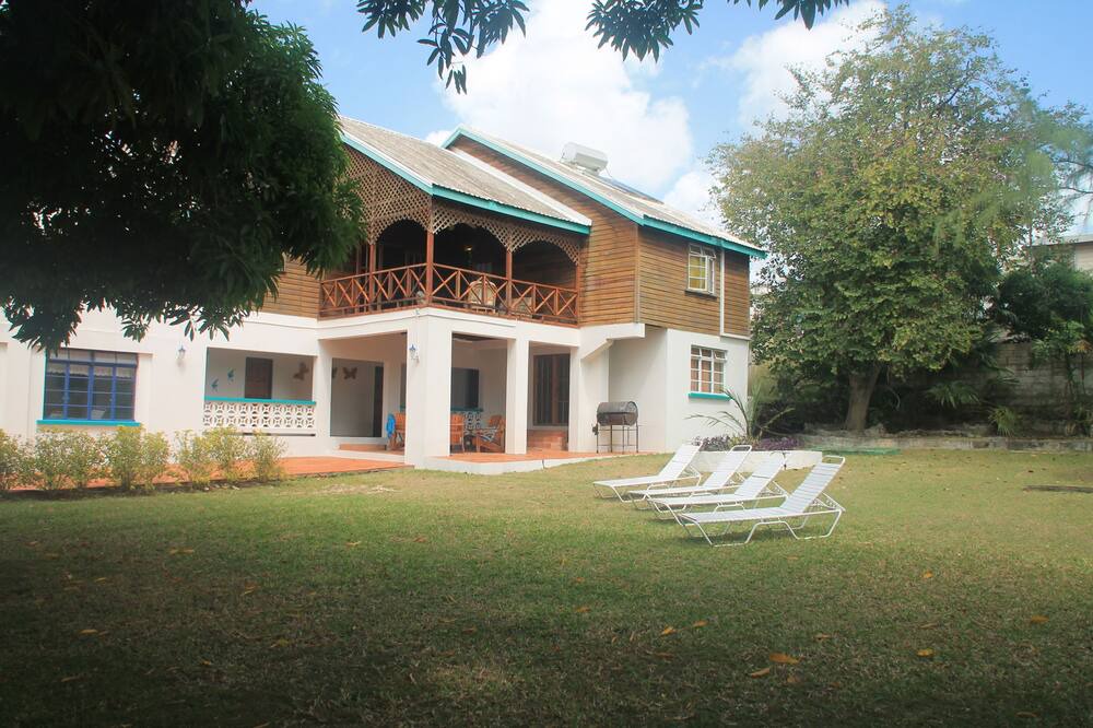 Photo of Patio Balcony in Fitts Village