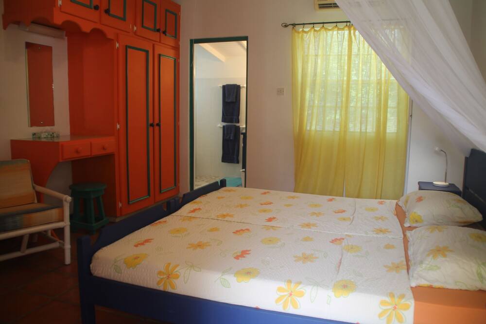 Photo of Bedroom in Fitts Village