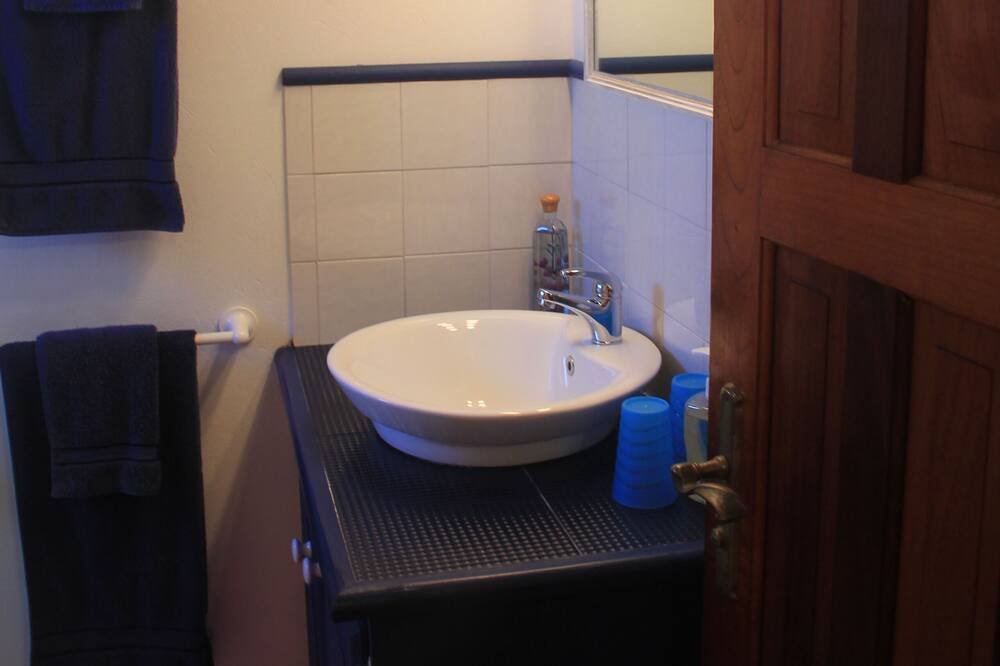 Photo of Bathroom in Fitts Village