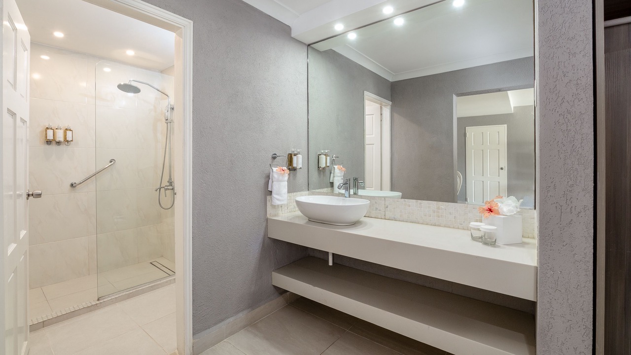 Photo of Bathroom in Saint Matthias