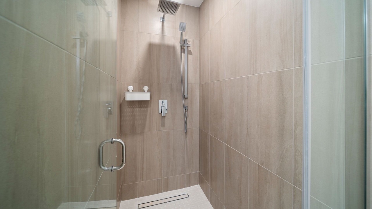 Photo of Bathroom in Little Battaleys