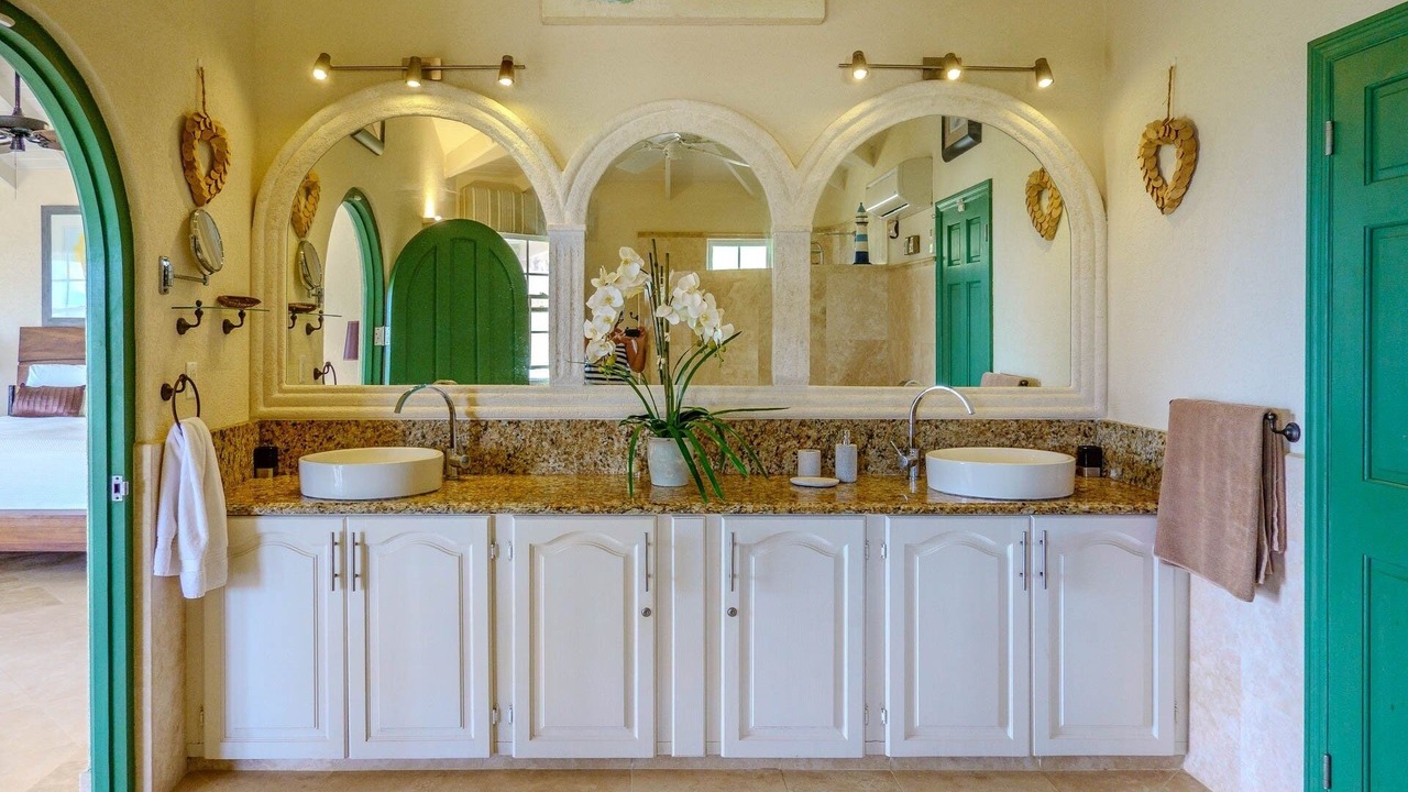 Photo of Bathroom in Belair