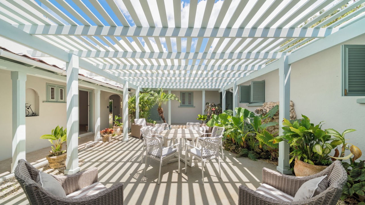Photo of Patio Balcony in Halcyon Heights