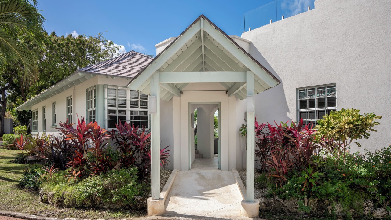 Photo of Outdoor in Halcyon Heights