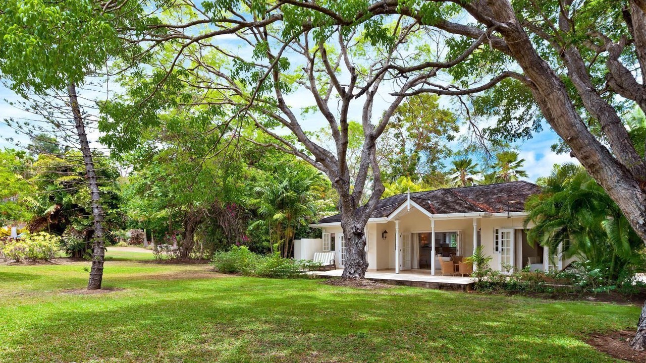 Photo of Outdoor in Paynes Bay