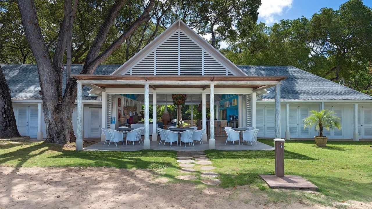 Photo of Outdoor in Paynes Bay