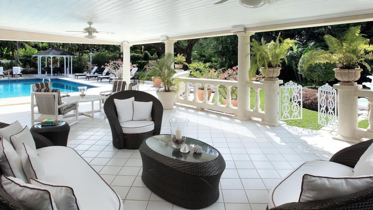 Photo of Patio Balcony in Paynes Bay