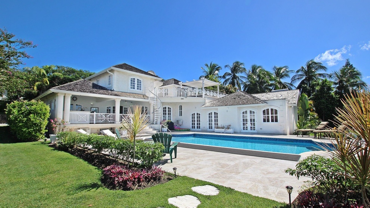 Photo of Outdoor in Halcyon Heights