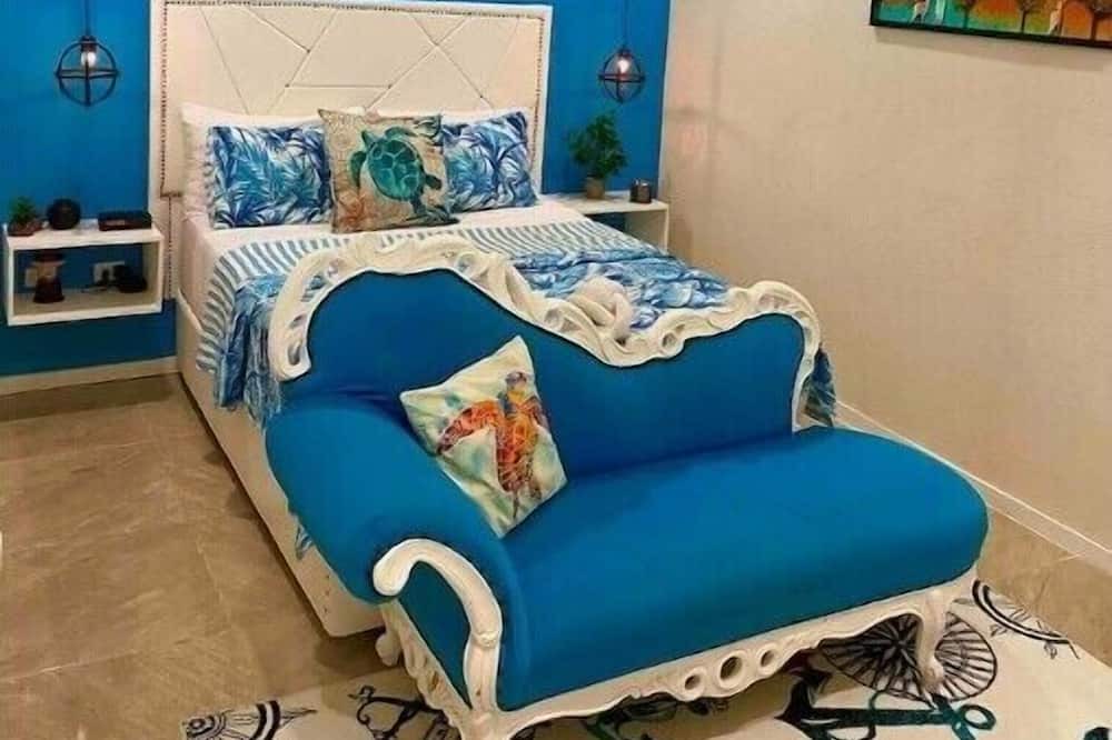 Photo of Bedroom in West Coast
