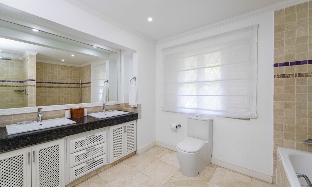 Photo of Bathroom in Gibbes