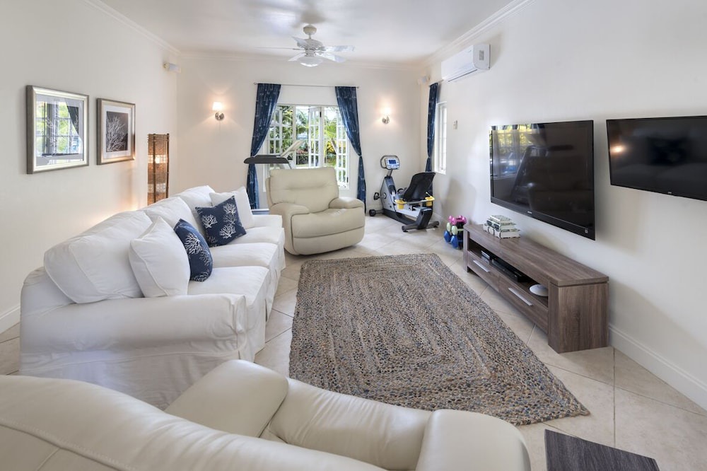 Photo of Livingroom in Mullins