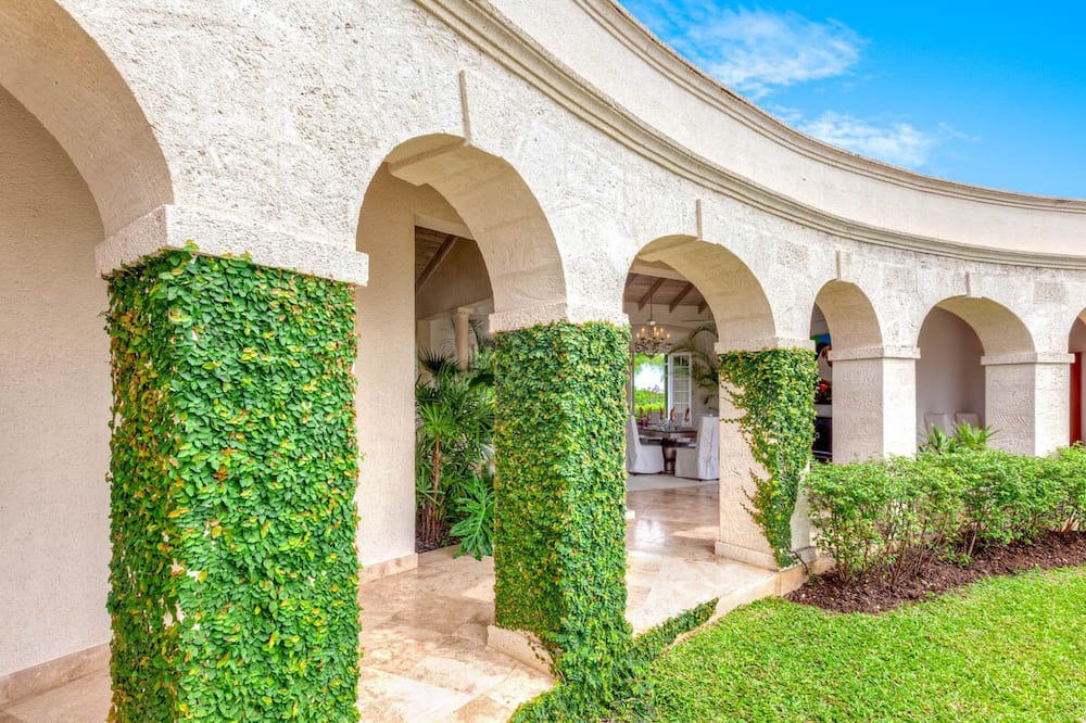 Photo of Outdoor in Weston