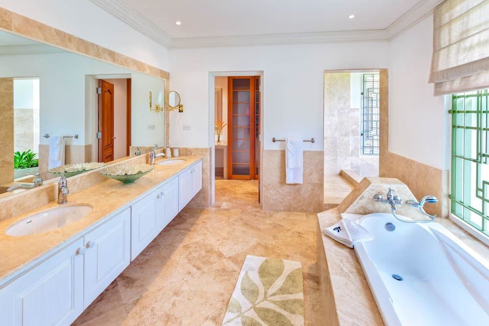 Photo of Bathroom in Weston