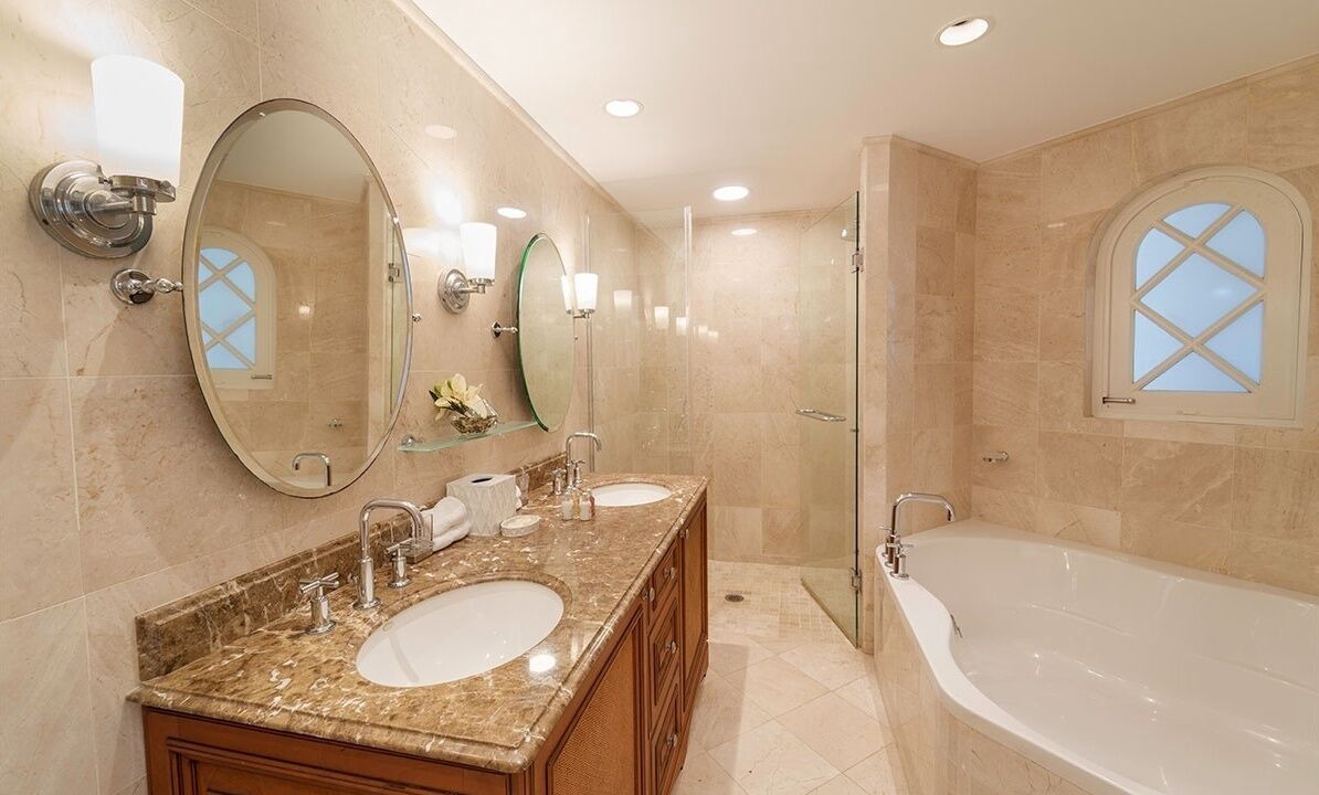 Photo of Bathroom in Little Battaleys