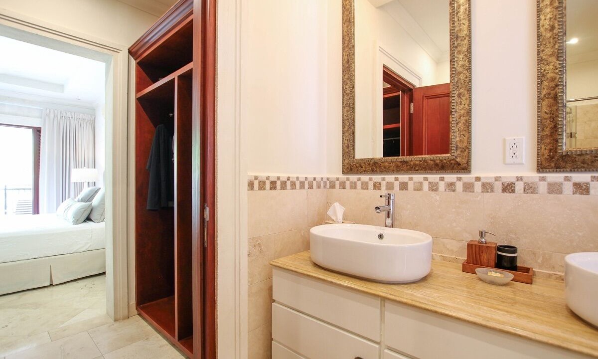 Photo of Bathroom in Gibbs Bay