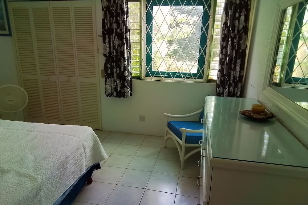 Photo of Bedroom in Blue Waters