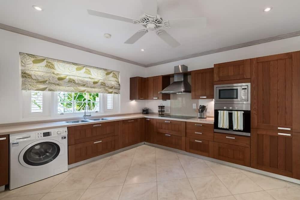 Photo of Kitchen in Mount Brevitor