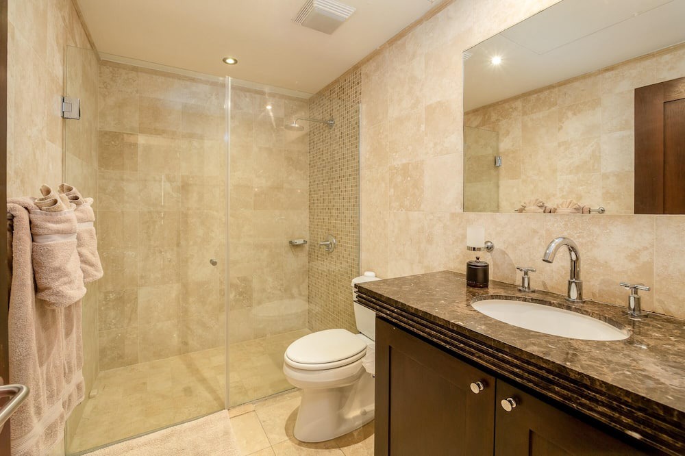 Photo of Bathroom in Bowling Alley Hill