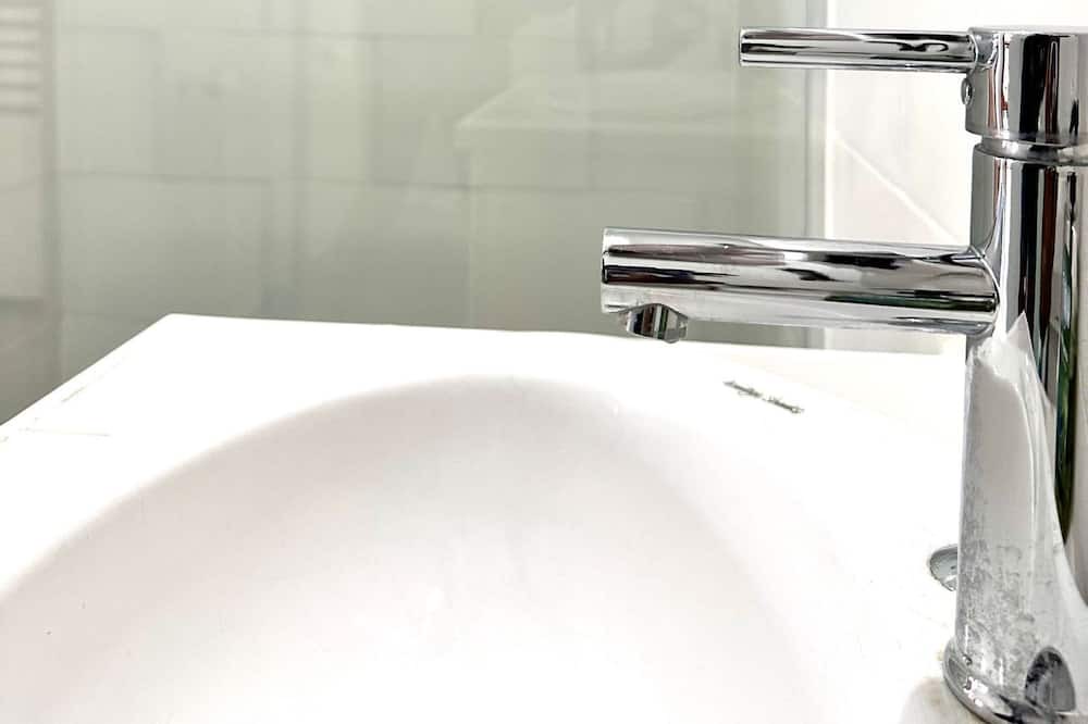 Photo of Bathroom in Oistins