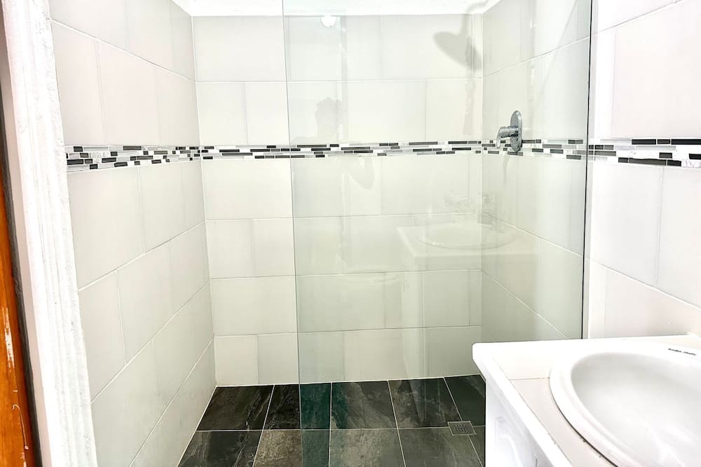 Photo of Bathroom in Oistins