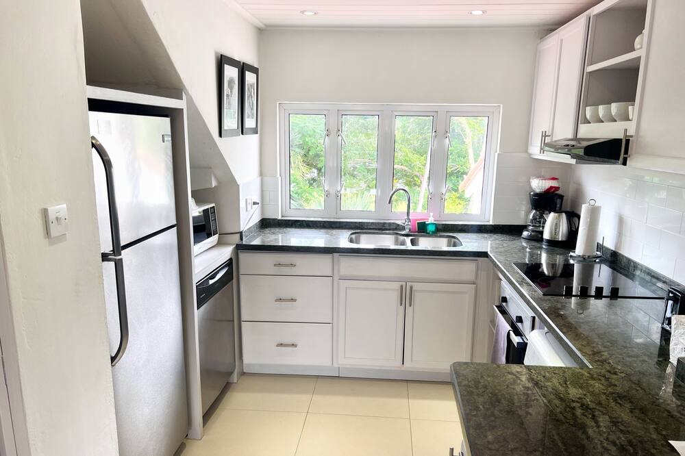 Photo of Kitchen in Folkestone