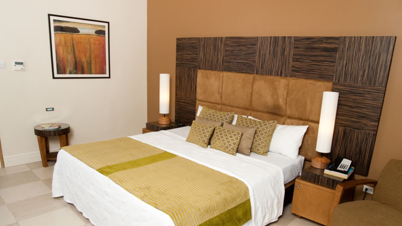 Photo of Bedroom in Garrison Historic Area