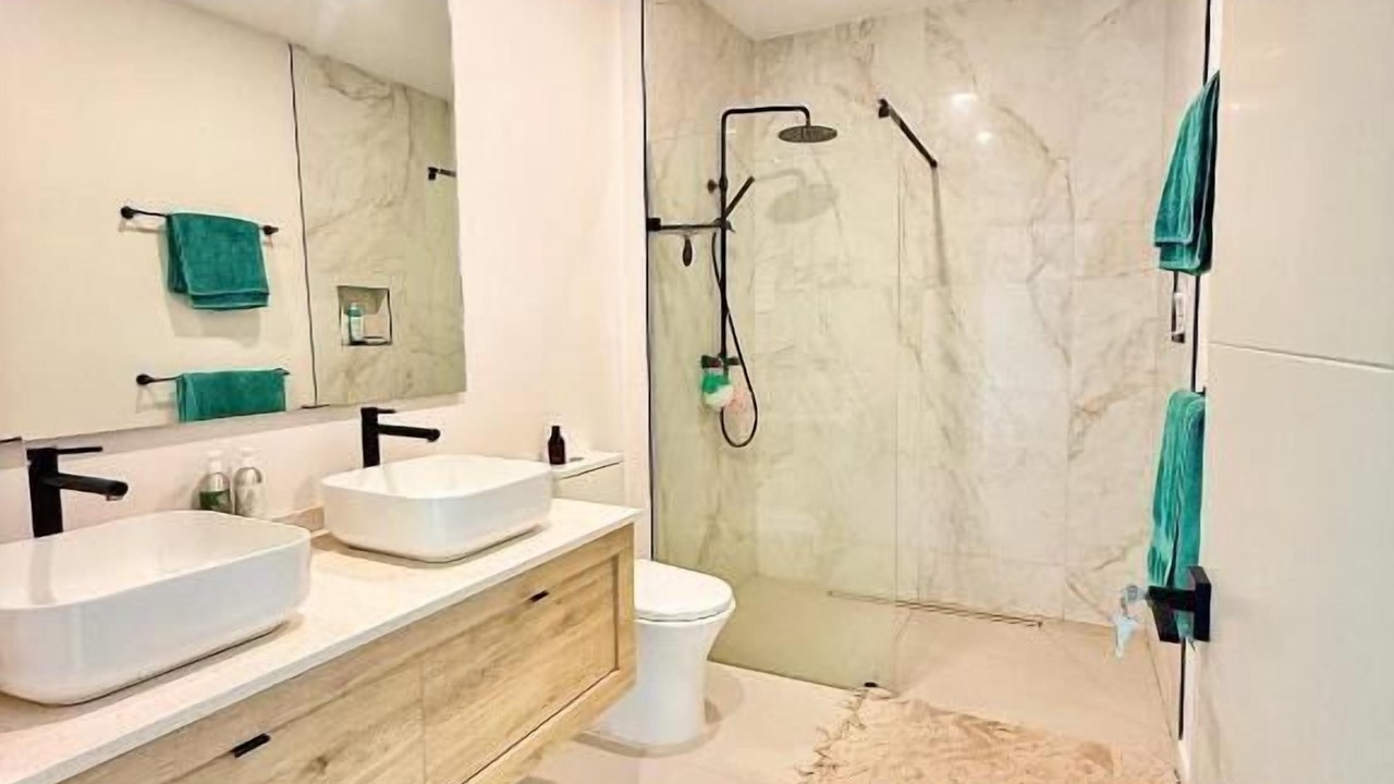Photo of Bathroom in Lower Carlton Beach