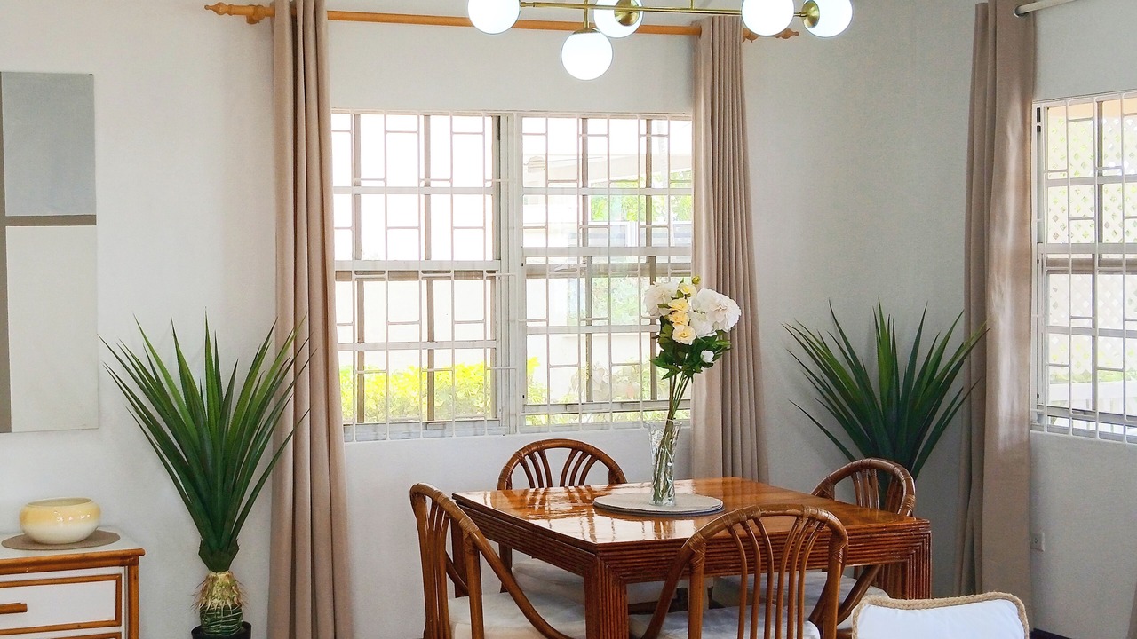 Photo of Livingroom in Old Trees Bay