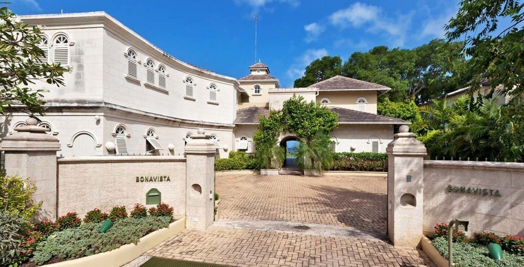 Photo of Buildings in Gibbs Bay