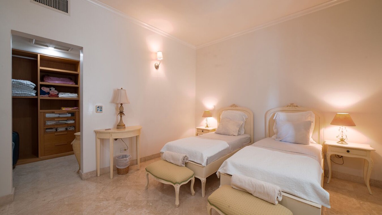 Photo of Bedroom in Schooner Bay