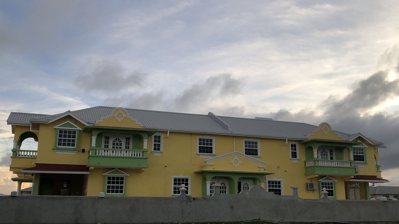 Photo of Outdoor in Apple Hall