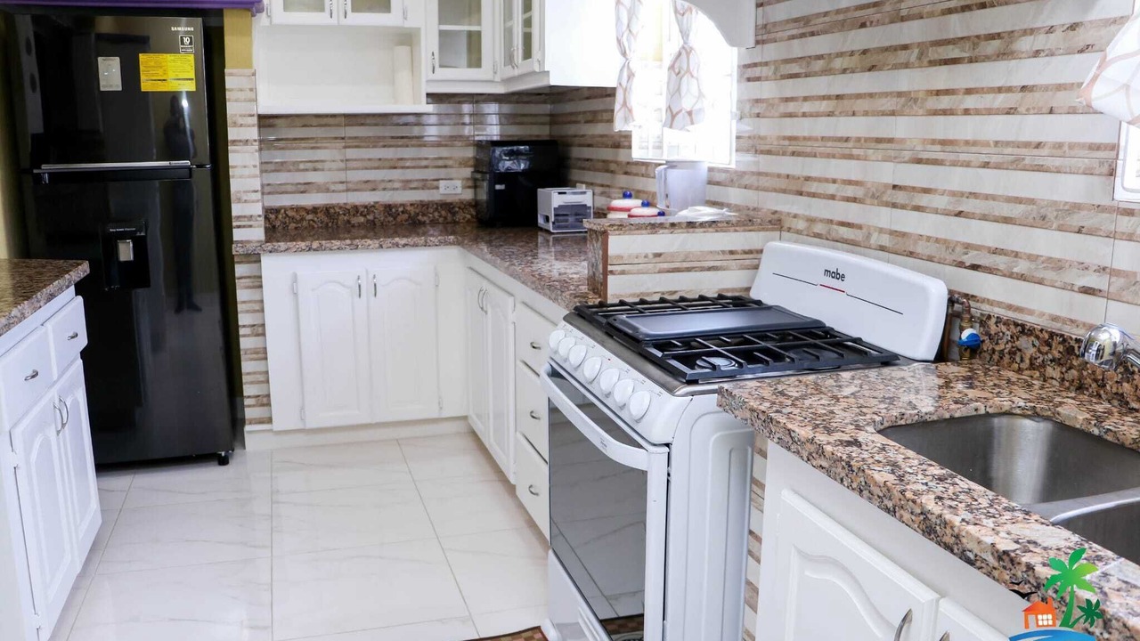 Photo of Kitchen in Apple Hall