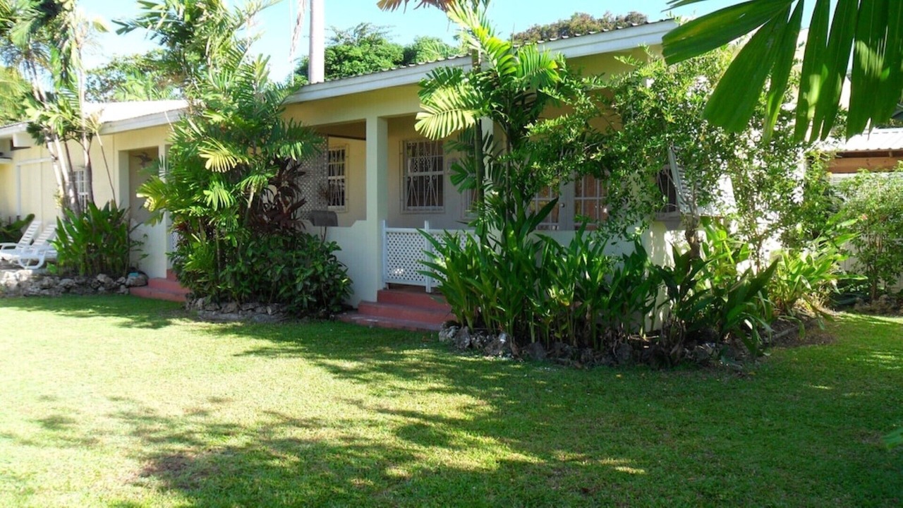 Photo of Outdoor in Halcyon Heights