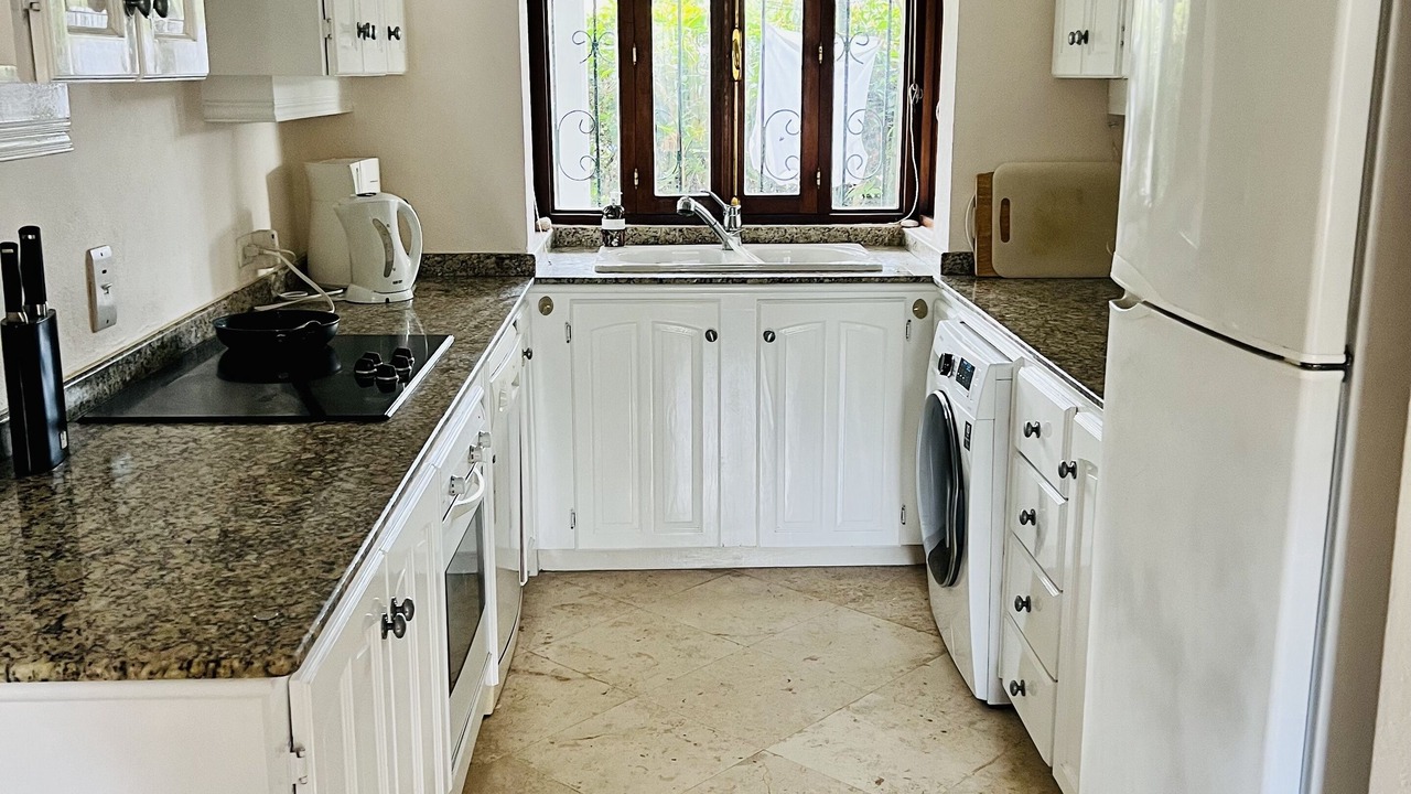 Photo of Kitchen in Porters