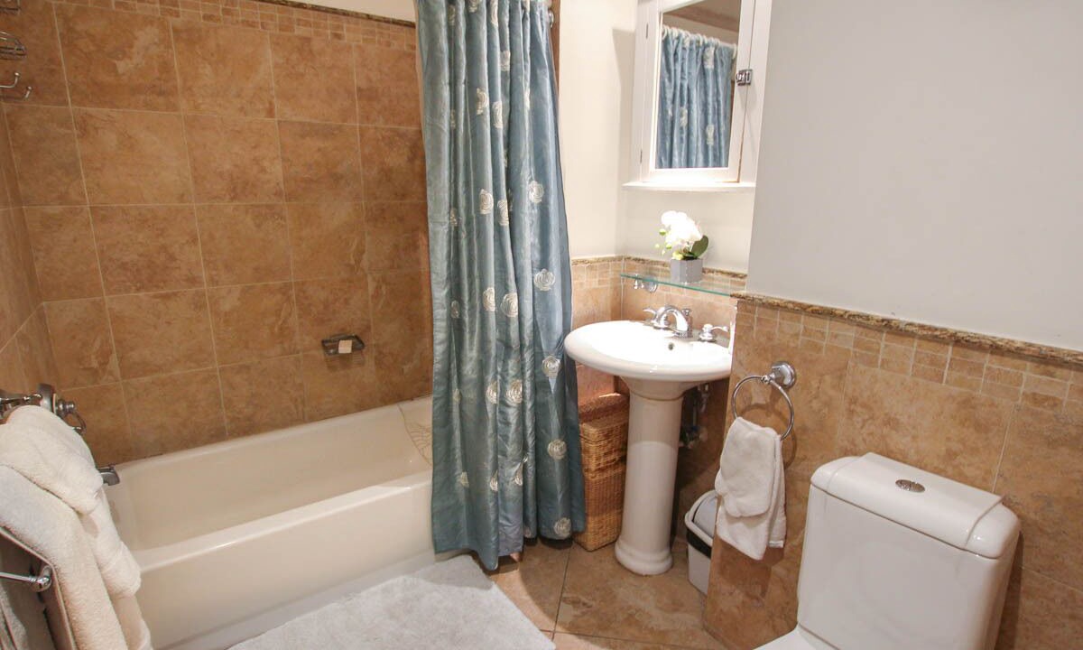 Photo of Bathroom in St. Lawrence Gap