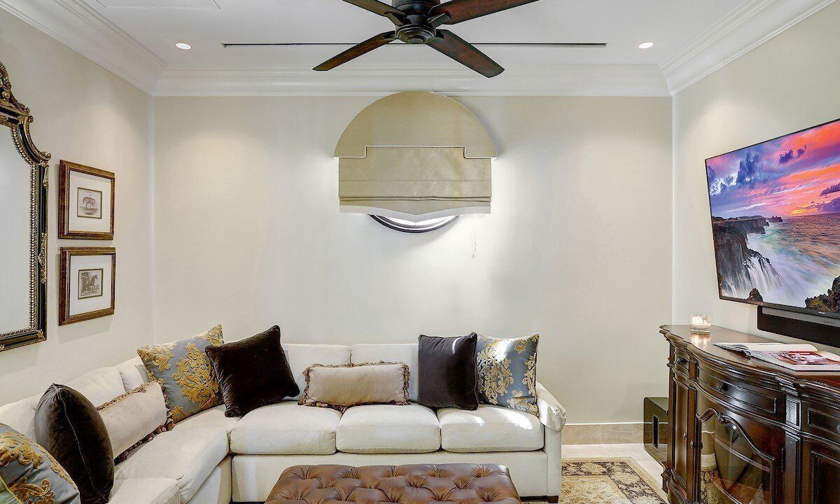 Photo of Livingroom in Durants