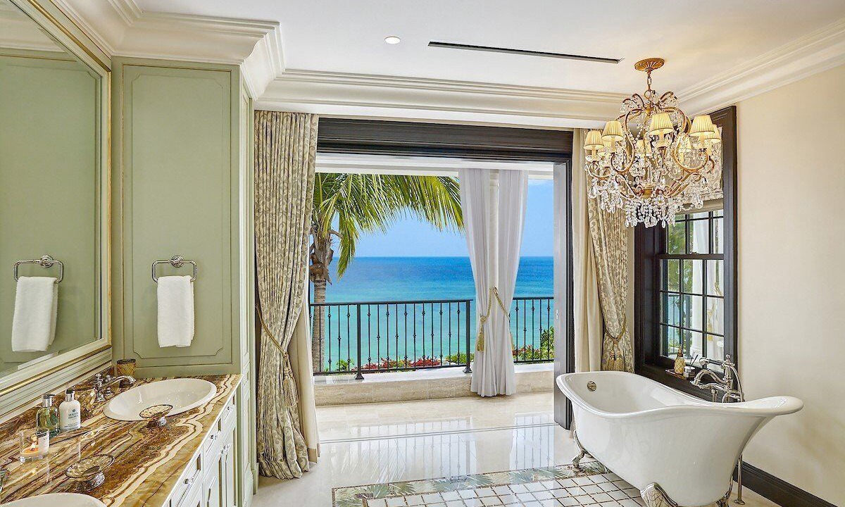 Photo of Bathroom in Durants